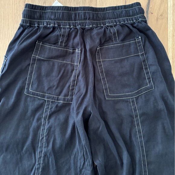 Anthropologie’s Maeve La Ponche Linen Pull On Wide Leg Pants - Picture 3 of 7